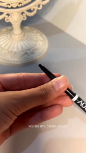 BRASOV Kosmetik / Makeup Pensil Eyeliner Putar Netto 0.35 G Waterproof Automatic Eye Liner