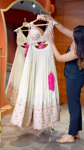 PRE ORDER 15 DAYS - SEMISTITCHED LEHANGA SUITS