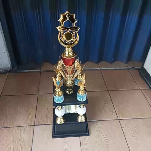 COD TERMUARAH PIALA 4 KAKI PIALA KRISTAL MARMER BERGILIR JUARA BERGILIR TINGGI 77CM PIALA MEWAH