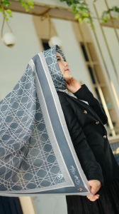 HIJAB SEGI EMPAT MOTIF DAFFI SERIES DIANTY DAFFI