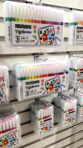 Bộ 60 Bút Màu Acrylic Vẽ Được Trên Nhiều Chất Liệu - Vẽ Được Trên Chất Liệu: Vải Giấy Thủy Tinh Vỏ Sò... Có Thể Chồng Màu. Đồ Chơi Học Tập Cho Bé.