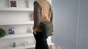 กระเป๋าสะพายข้างผ้า ลำลองหลายกระเป๋าความจุขนาดใหญ่