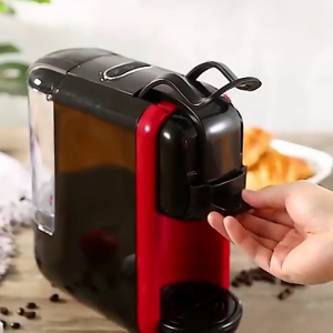 Mesin Kopi Kapsul Italia: Pilihan Terbaik untuk Rumah & Kantor