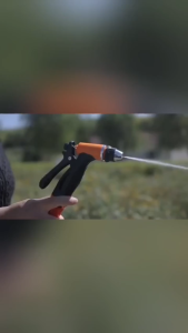 Vòi Nước Rửa Xe Máy Tưới Cây Rửa Máy Lạnh Cầm Tay Tiện Lợi