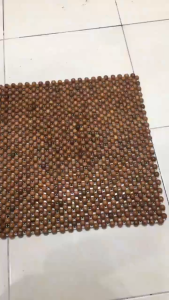 Lót Ghế Văn Phòng Hạt Gỗ Hương Hạt 12cm  - Mian.vn