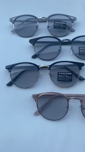 WDS Kacamata Photochromic Anti Blue Light Anti Radiasi Blueray Premium Gaya Korea Bentuk Bulat Oval Bahan Metal untuk Pria dan Wanita K44