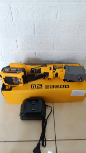 Máy xiết bulong góc đầu 1/2  dùng pin STARKER Đức  chuyên dụng cho thợ sử chữa  bảo hành 6 tháng