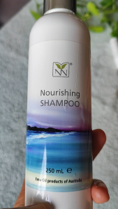 Australia Best-Selling Natural Nourishing Shampoo with Organic Emu Oil Essential Oil for Itchy Eczema Dry Sensitive Scalp by Y-Not Natural (250ml)