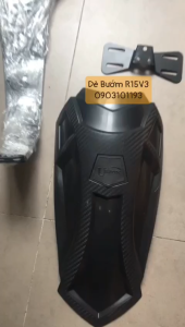 Dè chắn bùn luôn pát biển số xe R15V3 kiểu mô tô
