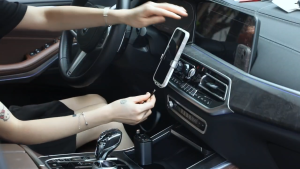 Steker Konversi Mobil Pengisi Daya 60W & Kabel yang Dapat Ditarik