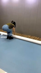 Karpet Lantai Vinyl Korea Aesthetic Kualitas Premium Tebal Lebar 2 Meter Anti Licin Anti Air Anti Api Motif Kayu