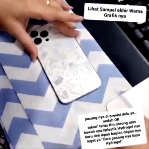 Skin Hydrogel Flower Rainbow SAMSUNG Z Fold6 Z Fold5 Z Fold4 Z Fold3 Z Fold2 Z Fold1 Back Garskin Hidrogel Pelindung Belakang Full Cover Bunga Leaf/Daun Aurora Hologram Transparan Anti Gores Jamur Case Protector Galaxy Baru ZFold Fold 6 5 4 3 2 1 5G