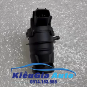 Mô tơ bơm nước rửa kính Toyota Fortuner 2009-2015 8533021010