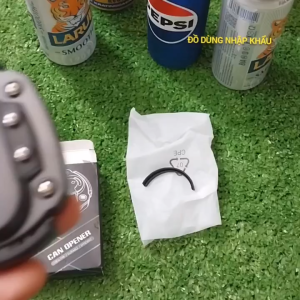 Dụng cụ mở nắp lon bia đa chức năng 2in1