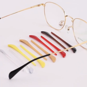ขาแว่นตา RB Temple Tips ปลอกขาแว่นตา ปลายขาแว่นตา ขาแว่นตาแบบเปลี่ยน วัสดุ PVC (ไม่ยืดหยุ่น ) ขนาด 70 x 8.5 mm. เหมาะกับ แว่นตาขาเหล็ก แว่นขาเล็ก