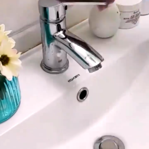 500ml Refrigerator Cleaning Spray: A Deodorant Cleaner for Fridge Odor