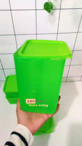 Botol Kulkas Air Minum, Set Food Container, dan Set Tempat Sayur