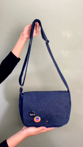 Tapaxco Tas Selempang Pria Hanako Slingbag Korean Style Casual Local Brand Denim Free 2 Pin Random