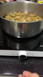 Bếp điện từ đơn Hafele HSI-21FW công suất 2000W tặng kèm Nồi lẩu Inox vung kính