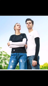 [Ocean Outdoors]ready stock防晒冰袖手套 Anti-UV Ice Arm Sleeves Cooling Hand sock Sun protection Ice Arm Glove Outdoor Protective Cycling Running Arm Glove Exercise Protection Cooler Outdoor Ice Silk Sunblock Sleeve for Women and Men