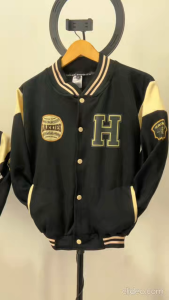 HAKKIES Varsity Jacket Baseball Htam Anak Inisial A-Z Laki Laki Perempuan Umur 1 - 12 Tahun Tahun
