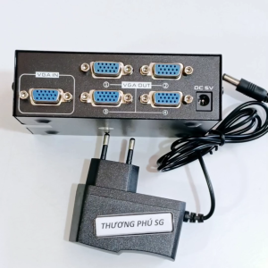 Bộ chia VGA 1 ra 4 / 4 Port VGA Splitter (1 Vga Input ra 4 Vga Output)