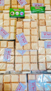 Bánh Đậu Xanh Nướng Quảng Ngãi gói 25 bánh - Bánh đậu xanh vuông loại đặc biệt - Đặc Sản Miền Trung Út Duyên