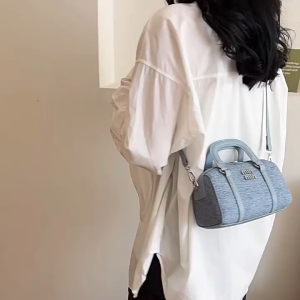 Movi Katie túi đeo chéo hàn quốc Thời trang Túi cầm tay Đơn giản thôi balo thời trang nữ