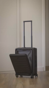 Level8 Road Runner  trolley luggage case 20" BLACK