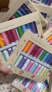 chỉ may quần áo nhiều màu 1 hộp 20 cuộn 20 màu