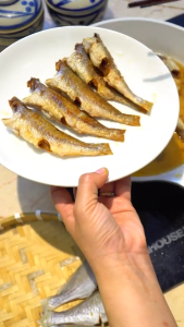 1kg Khô Cá Đù To Size Lớn Thịt Nhiều Thơm Chắc Khô Hẳn Nhiều Nắng(10-15 CON/KG)- VỰA KHÔ NÀNG TIÊN