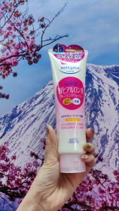 Sữa Rửa Mặt Dưỡng Ẩm Da KosE Softymo Cleansing Foam Hyaluronic Acid 190g