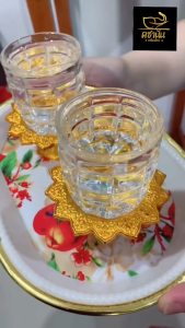 ชุดแก้วน้ำถวายพระ พร้อมพานโตกทอง ชุดเครื่องแก้วพร้อมพาน แก้วน้ำถวายพระ ชุดแก้วถวายน้ำเทพ แก้วถวายน้ำเทพพร้อมพาน  ชุดแก้วถวายน้ำพระพร้อมพาน แก้วน้ำ ชุดแก้วถวายน้ำองค์เทพพร้อมพาน แบบที่ 1