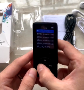 MP4 Player Bluetooth MP3 Mini Player Bluetooth MP3 Bluetooth Speaker Free 32GB Card USB/Type C 1.8 Inch Radio FM