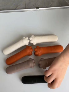 ฝาครอบมือจับประตู มือจับประตูซิลิโคน ซิลิโคนมือแมวครอบมือจับประตู แผ่นป้องกันการเคาะ ของขวัญเด็ก มือจับประตูปลอกซิลิโคน