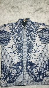 Galeri Batik Ardev - Bryatta Kemeja Batik Pria Lengan Pendek Atasan Batik Warna Navy Blue