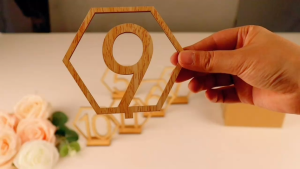 1-20 Wood Restaurant Table Numbers with Holder Base Hexagon Shape for Wedding Restaurant Party