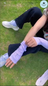 1 Pair UV Protection Arm Sleeve Cooling Sleeve Outdoor Sports Riding Running Handsock Sarung Tangan 防晒袖套手套