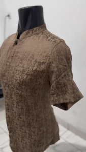 Timofey Baju Kemeja Koko Muslim Pria Lengan Pendek Slim Fit Premium Cokelat Bronze