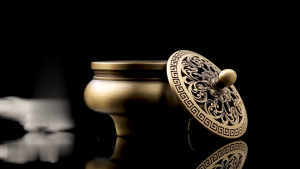 Three-legged Pure Copper Imitation Ancient Incense Burner Home Indoor incense coil Aromatherapy Tools 三足铜香炉 香爐 盘香炉 线香炉 香插 香薰炉