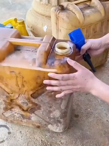 MOTUS กรวยเติมน้ำมันรถแบบพับเก็บไ กรวยแบบพกพา ด้สำหรับรถมอเตอร์ไซค์รถพับได้แบบพกพาเครื่องมือน้ำมันเครื่องเปลี่ยนถ่ายเครื่องกรองน้ำมัน