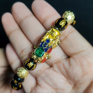 Gold Dragon Piyao / Pi-Xu with Black Mantra Lucky Charm Bracelet for Good Fortune Wealth and Protection from Bad Karma, Bad Luck, and Bad Fate