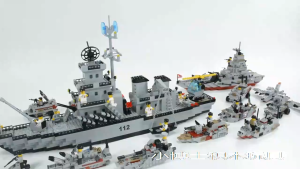Mainan Warship kapal induk Polisi Blok Bangunan Puzzle Susun Edukasi Mainan 8/12 tahun