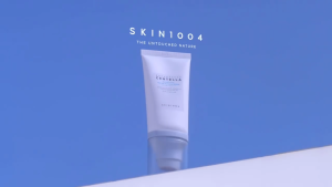 SKIN1004 Sunscreen Madagascar Centella Hyalu-Cica Water-Fit Sun Serum SPF50+ PA++++ 50ml