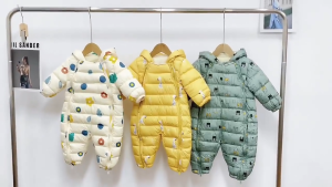 Jaket Musim Dingin Anak Bayi / Overalls Bayi / Winter Jumper Coat Baby / Jaket Set Import Hangat / Warm Overall / Jaket Anak Outfit