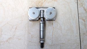 RODA HENDERSON DOUBLE / ENGSEL RODA HANDERSON DORONG REL ATAS GEBYOK DOBEL RODA