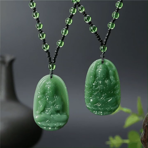 Mặt dây chuyền phật bản mệnh tuổi tý may mắn bình an - Phật bản mệnh thiên thủ thiên nhãn - Chất liệu đá mã não xanh - Bảo hành 12 tháng