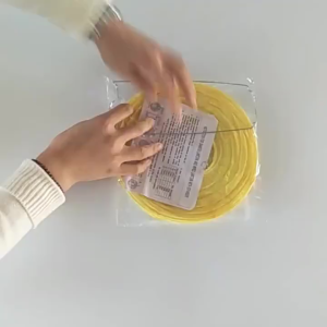 Lampion Kertas Polos dan Lampion Kertas Warna Warni