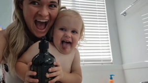 Unijoy Baby Shampoo & Body Wash 2 in 1 Avocado Moist Soothe Body Wash Baby Head to Toe(480ml/1 Bottle)