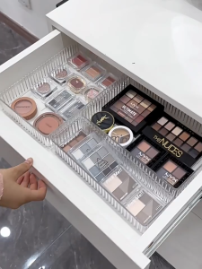 กล่องเก็บของแบบตั้งโต๊ะ กล่องเก็บของมาส์กหน้าเครื่องสำอาง บนโต๊ะ สไตล์มินิมอล เก็บเครื่องสำอางเครื่องประดับผม ยาทาเล็บ